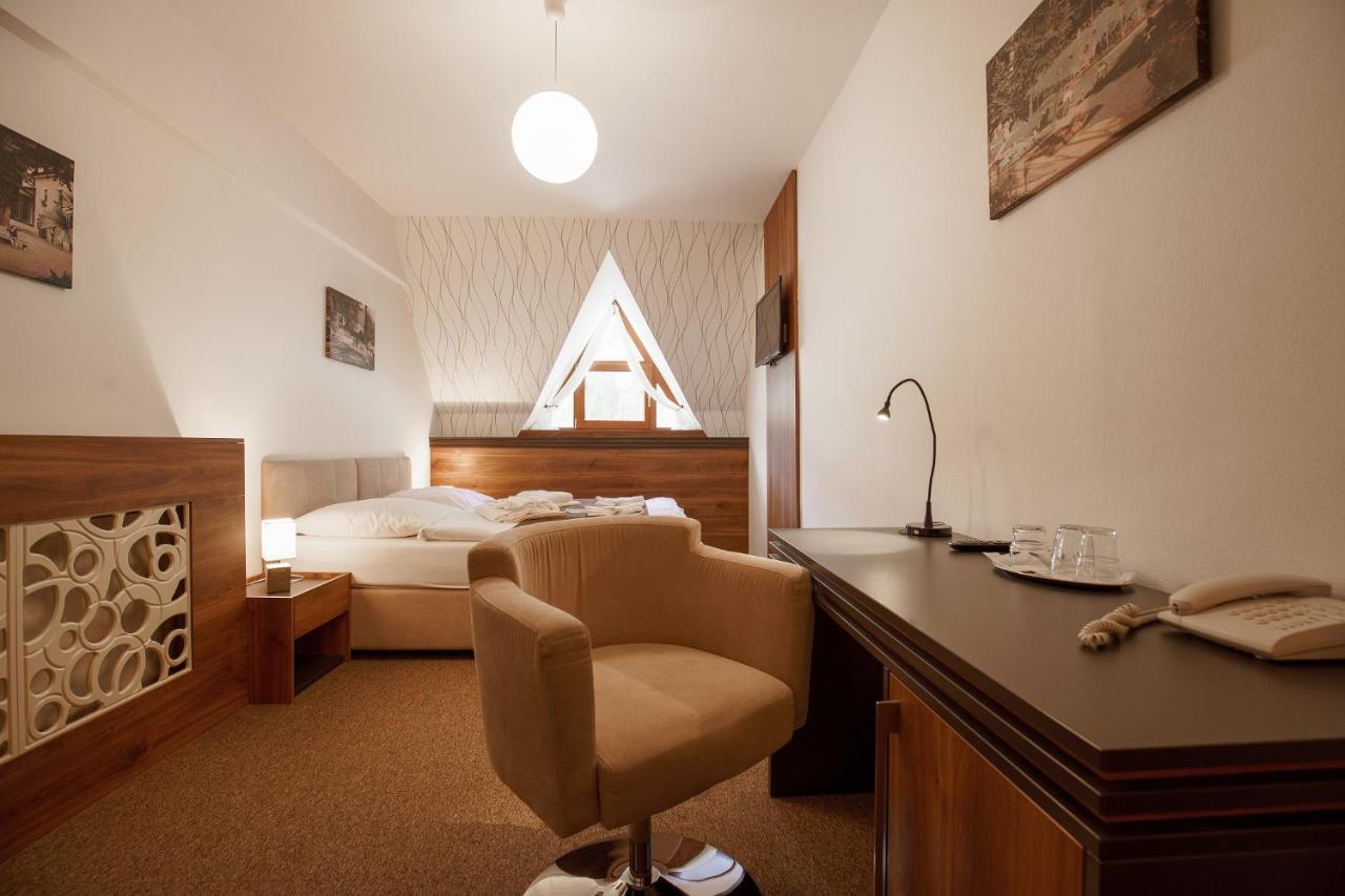 Hotel Termal Vyhne Buitenkant foto